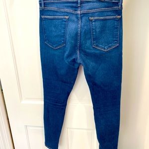 Frame Le Skinny Jeans